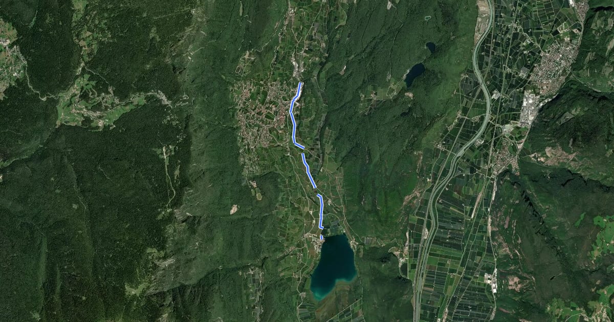 Маршрут Wanderweg Kalterer See на спутниковом снимке