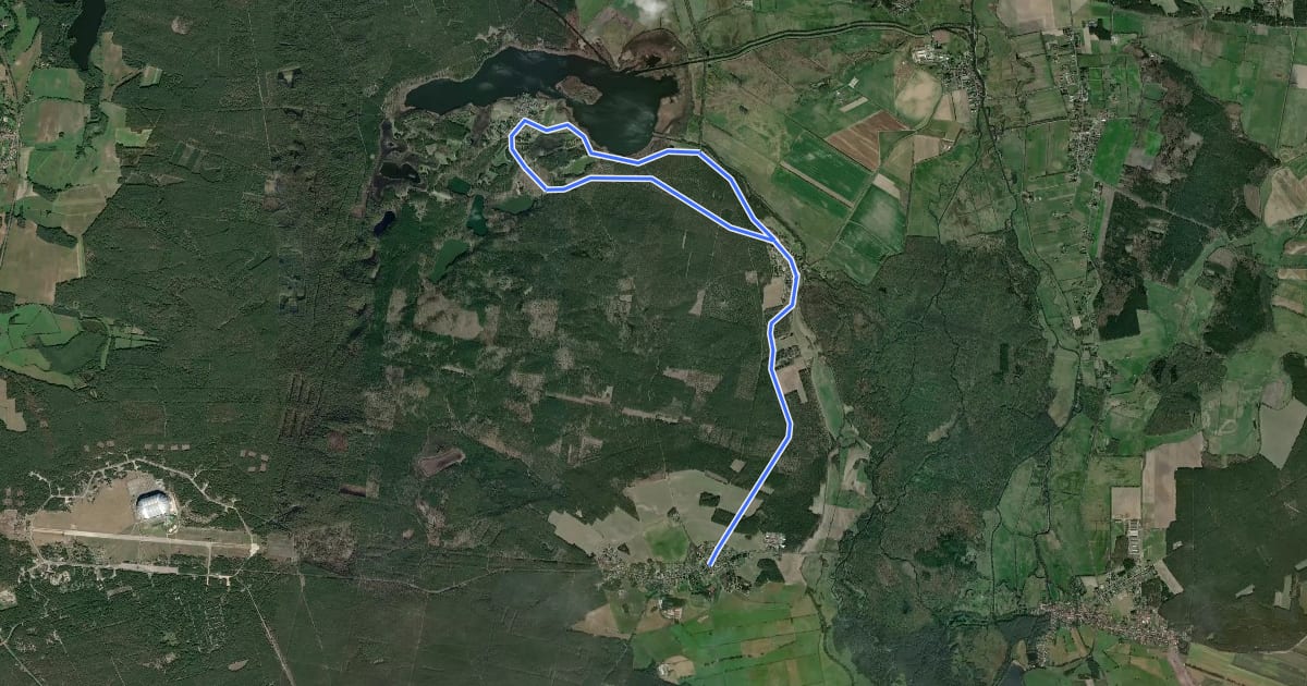 Маршрут Wanderweg Krausnik-Groß Wasserburg-Köthen (grüner Balken) на спутниковом снимке