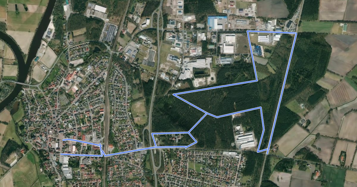 Маршрут Wanderweg Lathen Krankenhaus-Wald на спутниковом снимке