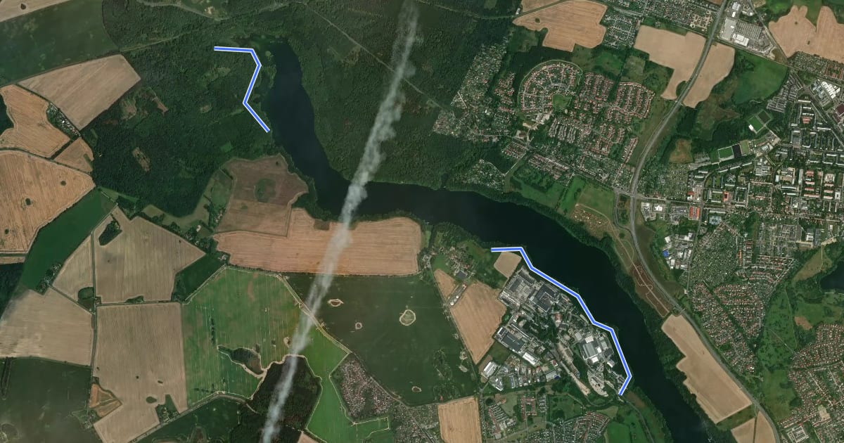 Маршрут Wanderweg Neumühler See на спутниковом снимке