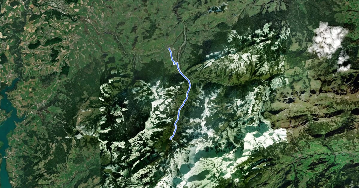 Маршрут Wanderweg Plaffeien - Schwarzsee на спутниковом снимке