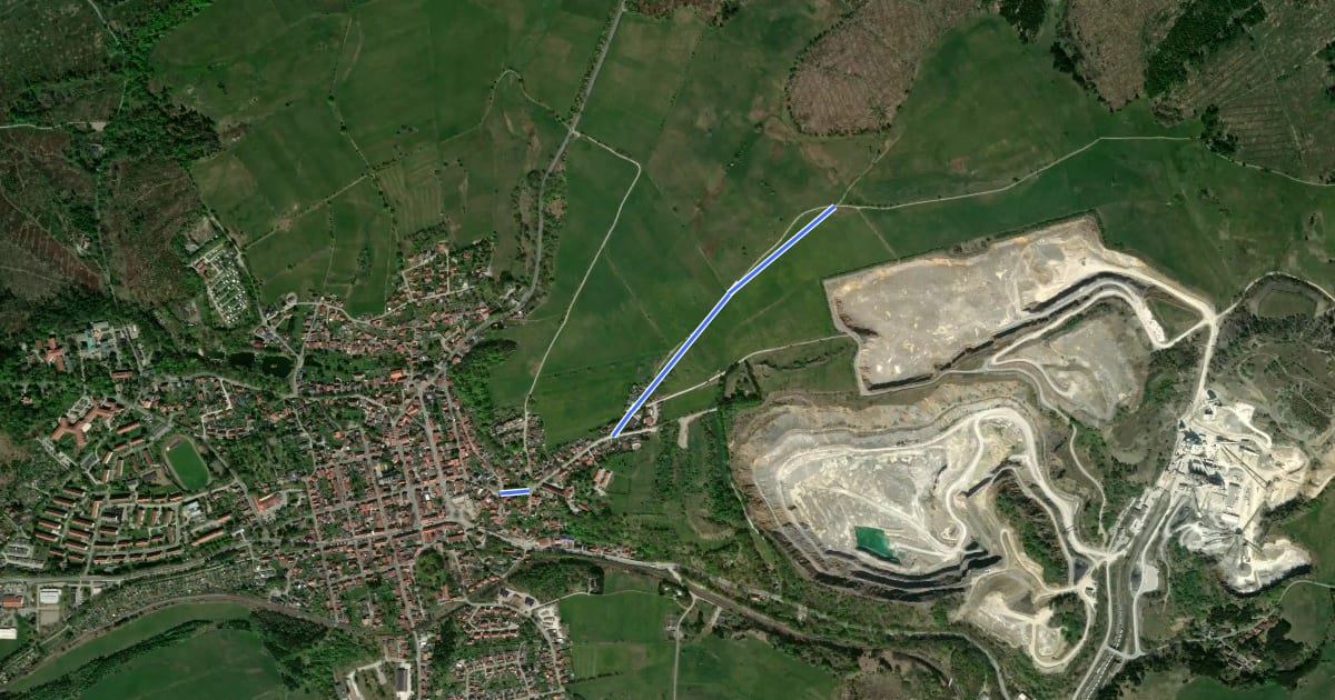 Маршрут Wanderweg rotes Dreieck на спутниковом снимке