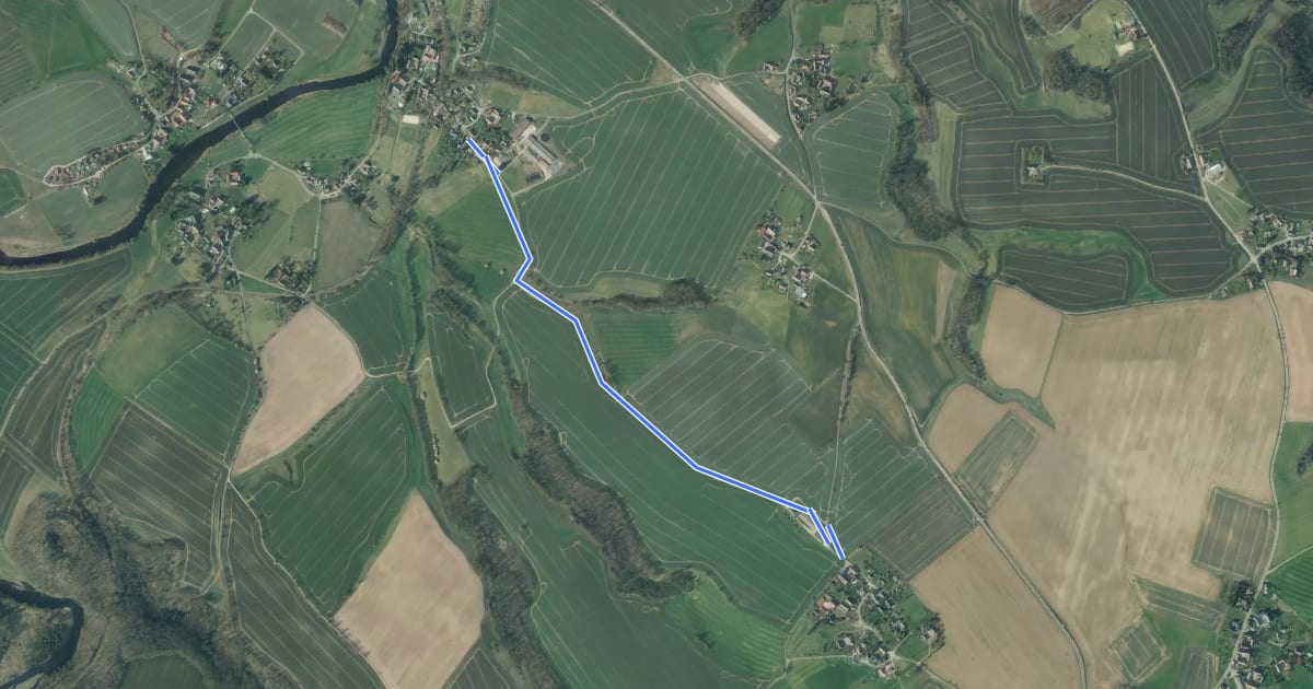 Маршрут Wanderweg Steudten – Beedeln на спутниковом снимке