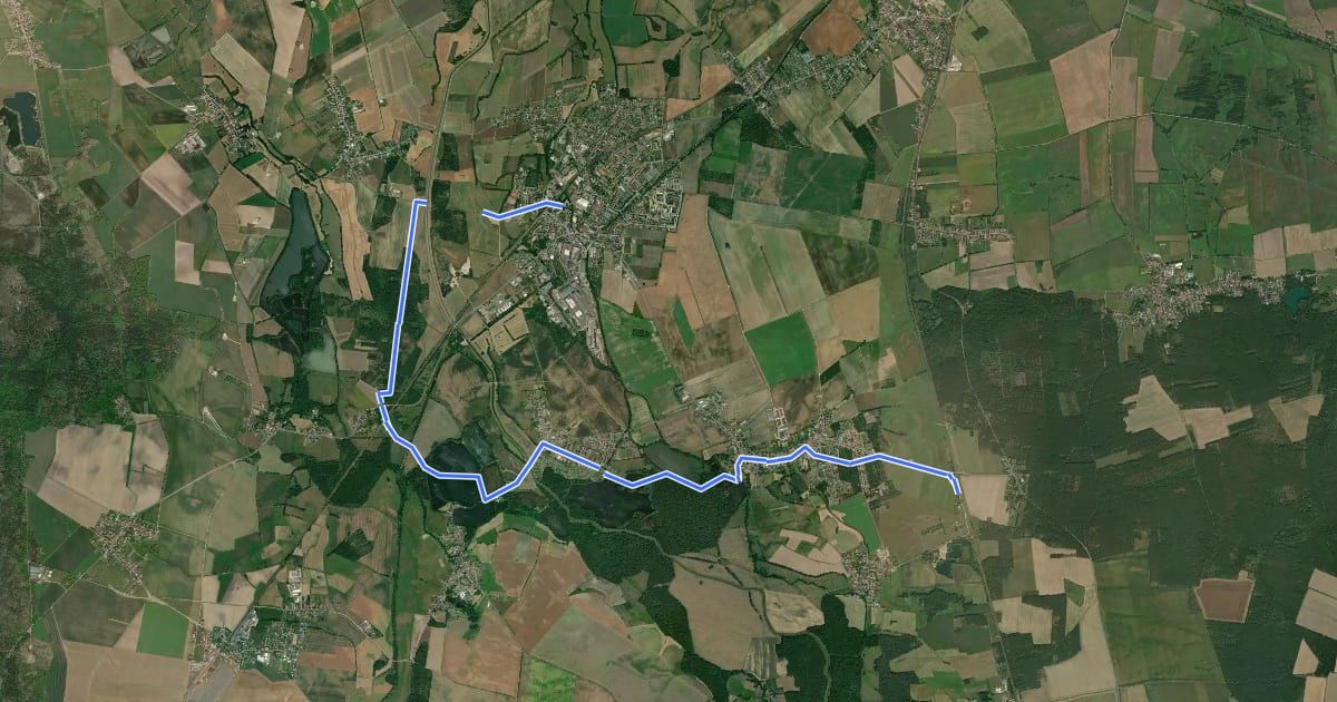 Маршрут Wanderweg vom Gödiztzer Busbahnhof nach Frauuenhain Bahnhof. на спутниковом снимке