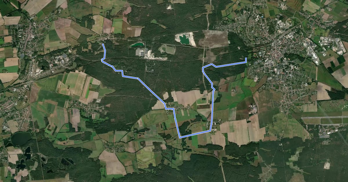 Маршрут Wanderweg vom Hennersdorf über Eichholz und Drößig nach Finsterwalde Tierpark. на спутниковом снимке