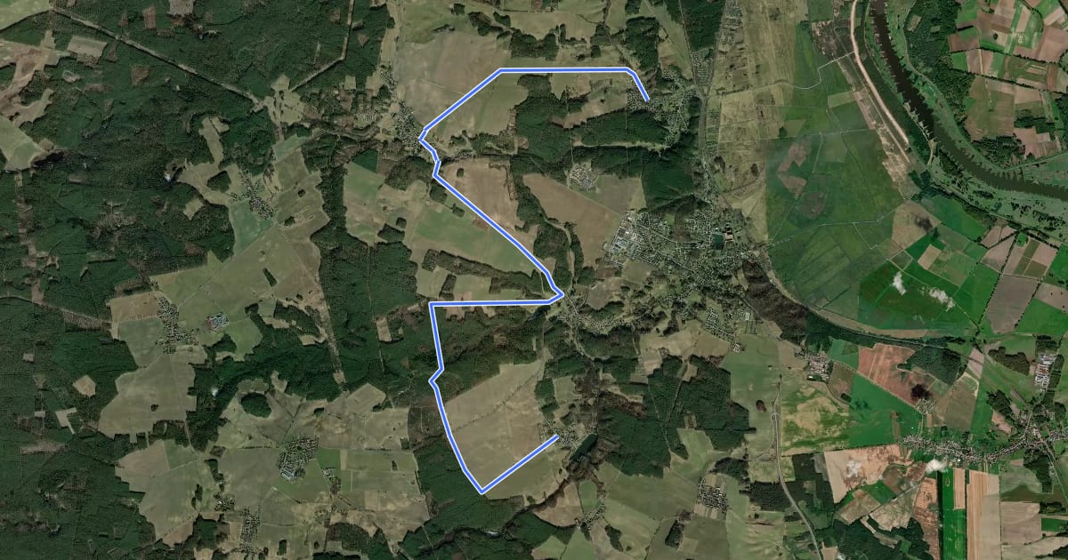 Маршрут Wanderweg vom Schwerzko über Kummro und Möbiskruge nach Lawitz на спутниковом снимке