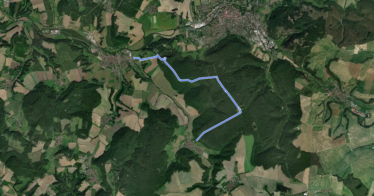 Маршрут Wanderweg von Uder nach Lutter (Grünes X) на спутниковом снимке