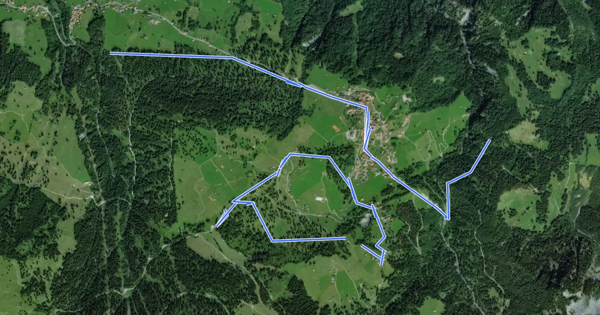 Маршрут Wanderwege Graubünden (um Tschiertschen) на спутниковом снимке