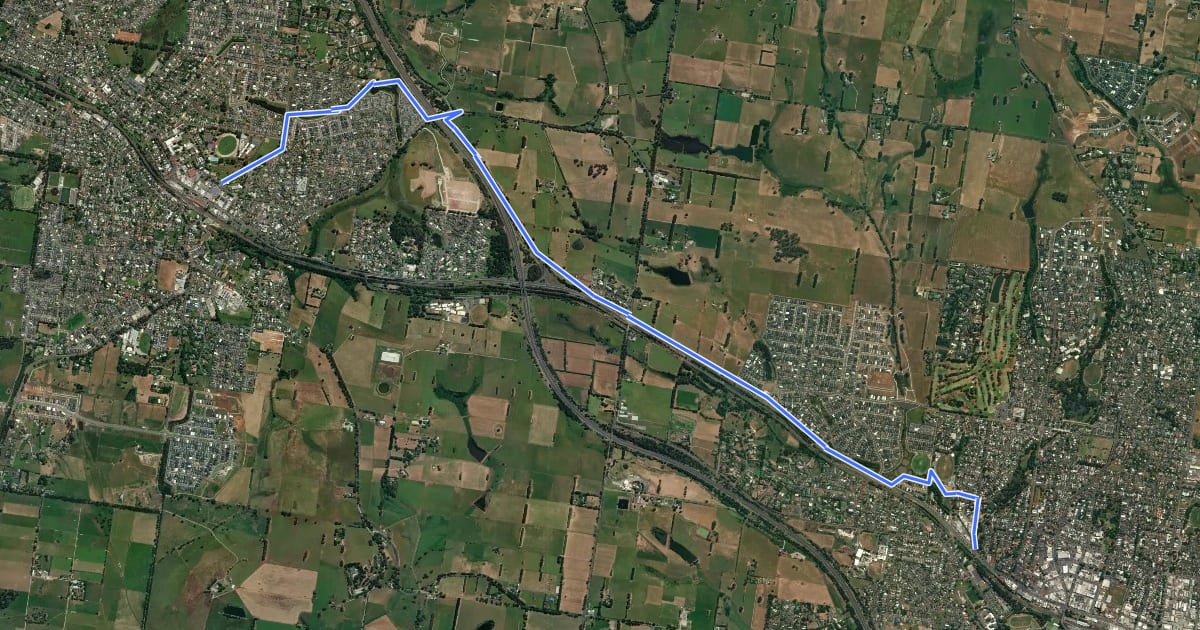 Маршрут Warragul - Drouin Two Towns Trail на спутниковом снимке
