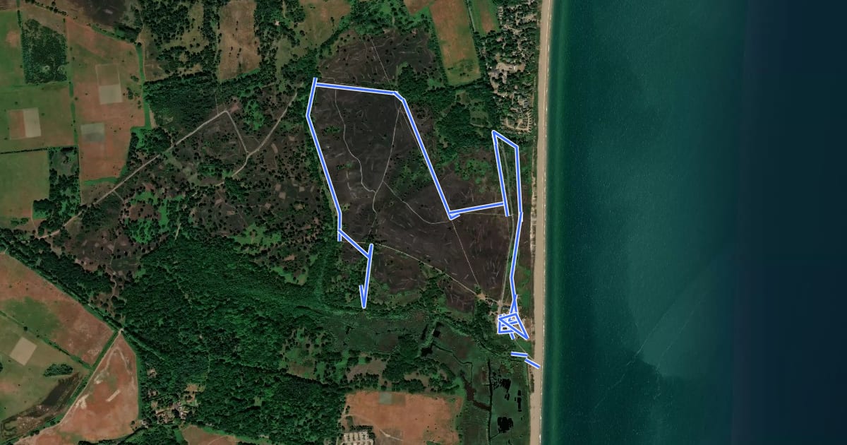 Маршрут Wartime Trail, Dunwich Heath на спутниковом снимке