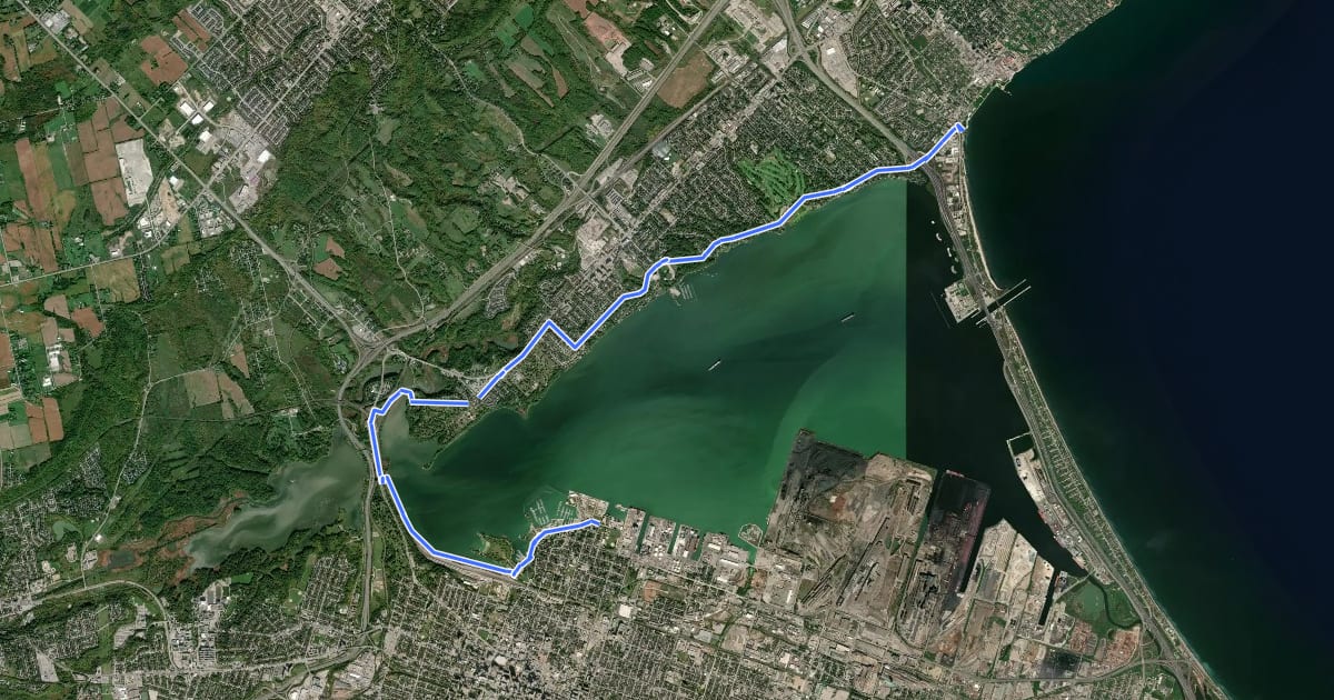 Маршрут Waterfront Trail: Hamilton Harbour на спутниковом снимке