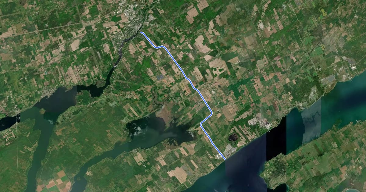Маршрут Waterfront Trail: (Napanee) на спутниковом снимке