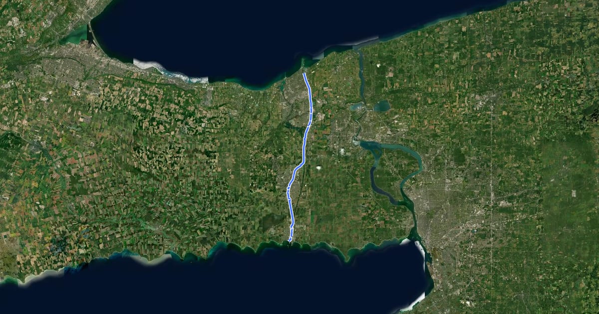 Маршрут Welland Canals Parkway Trail на спутниковом снимке