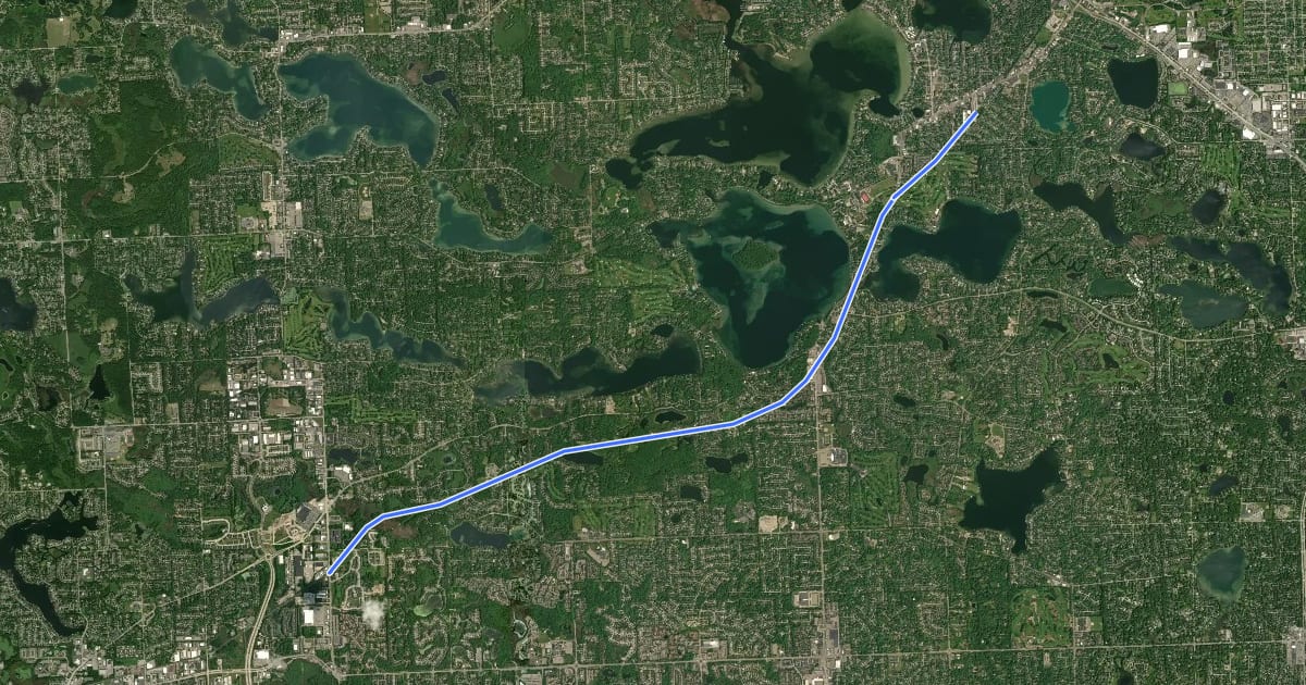 Маршрут West Bloomfield Trail на спутниковом снимке