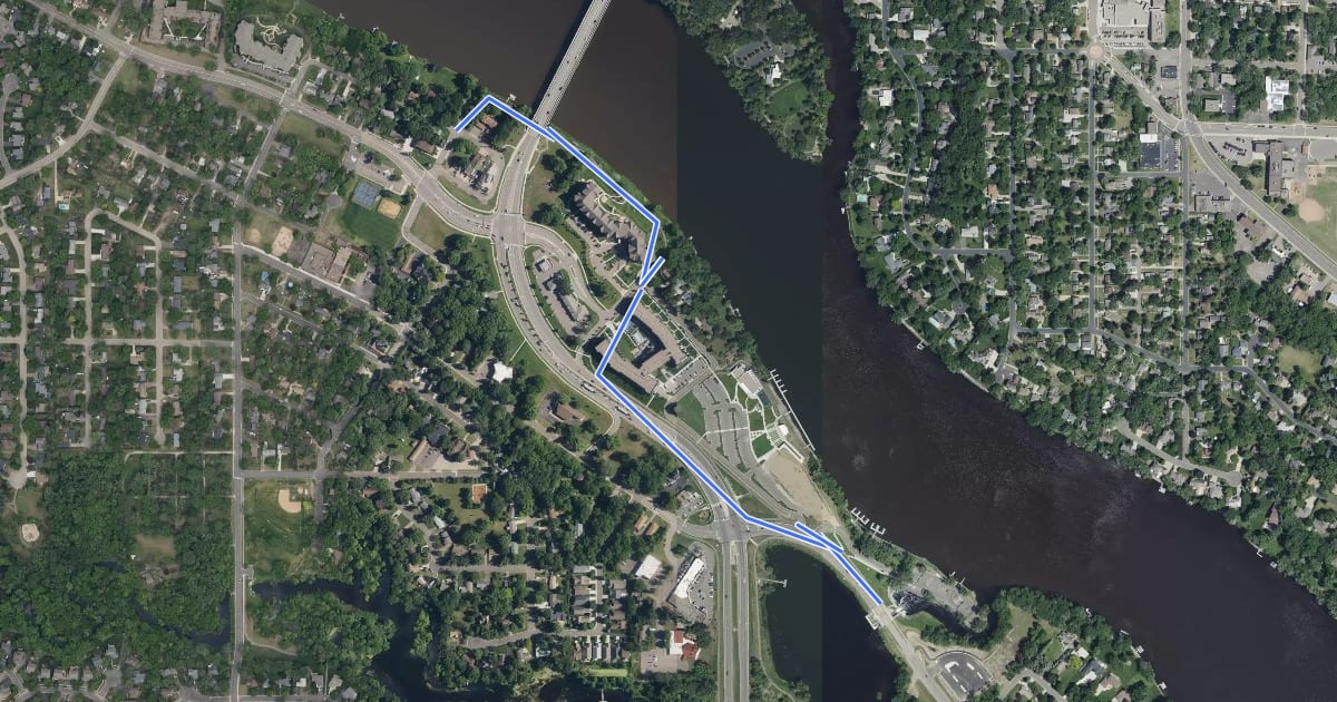 Маршрут West Mississippi River Regional Trail на спутниковом снимке