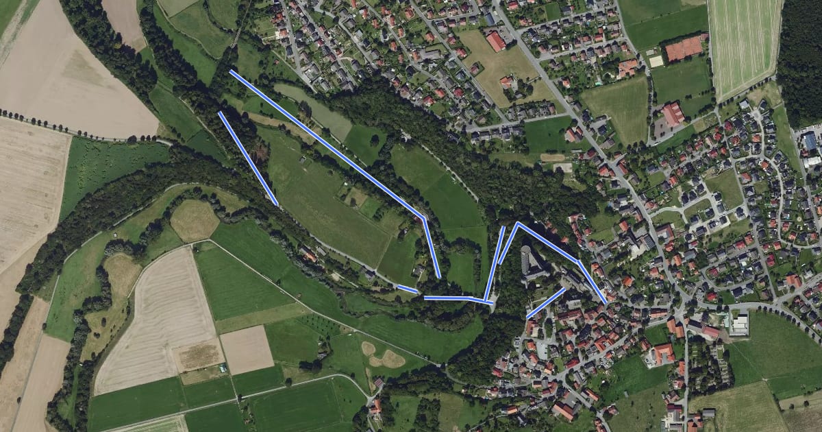 Маршрут Wewelsburg Rundweg W5 Alter Eisenbahntunnel на спутниковом снимке