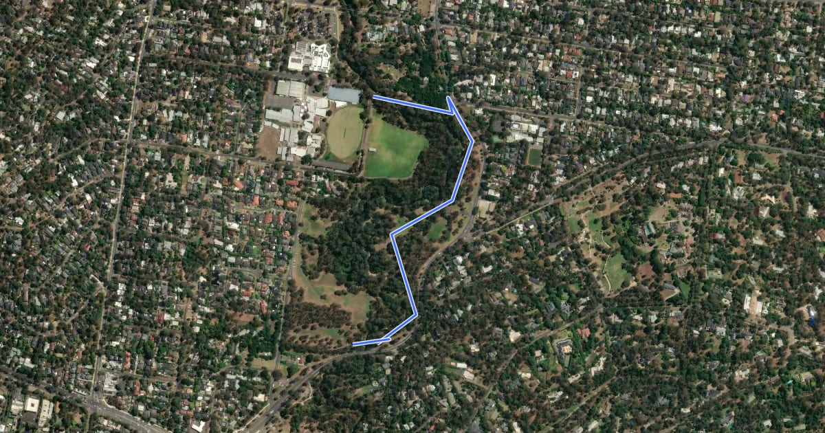 Маршрут Wingrove Park Trail на спутниковом снимке