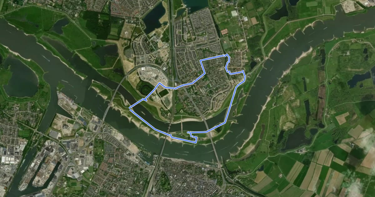 Маршрут WNW Arnhem Nijmegen - Lent - groene route на спутниковом снимке