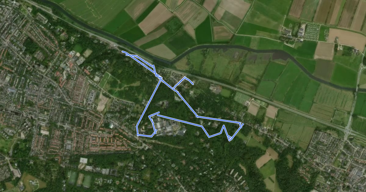 Маршрут WNW Arnhem Nijmegen - Ubbergen - gele route на спутниковом снимке