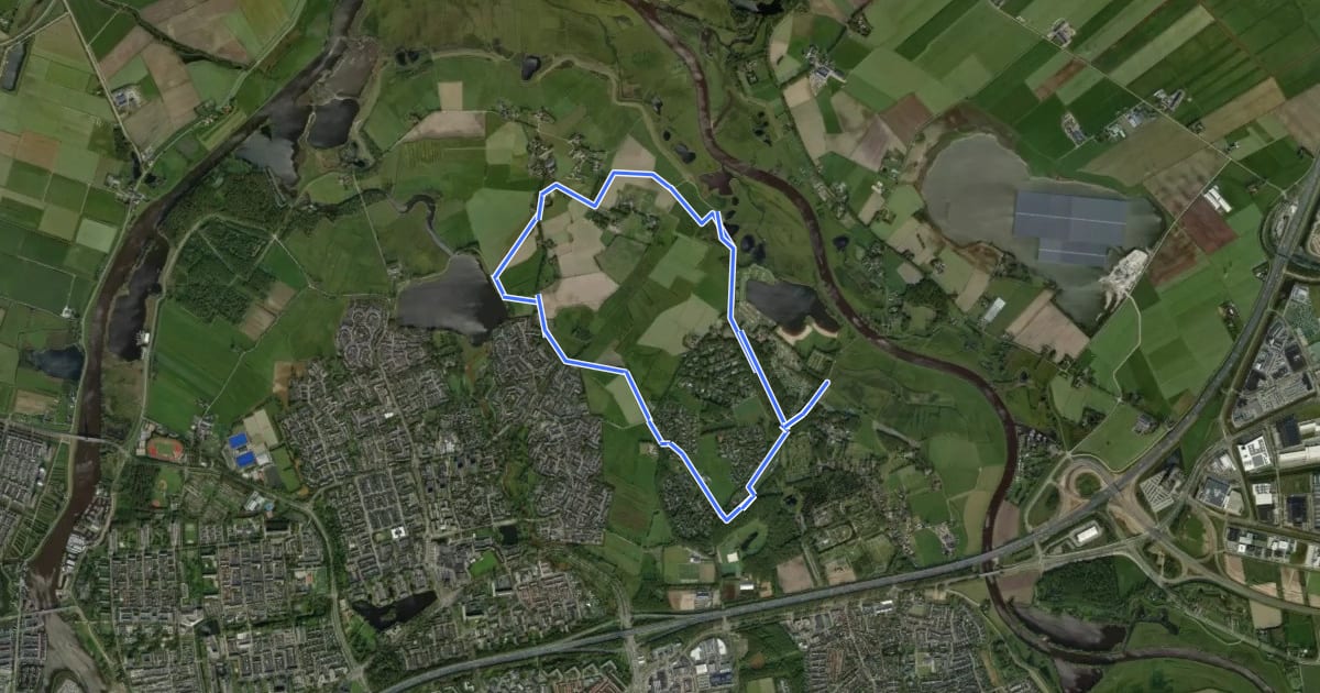 Маршрут WNW IJsseldelta - Agnietenberg/Langenholte -gele route на спутниковом снимке
