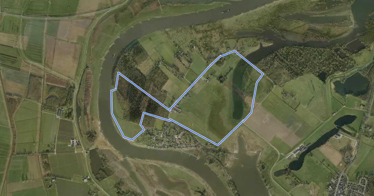 Маршрут WNW Salland - Fortmond - blauwe route на спутниковом снимке