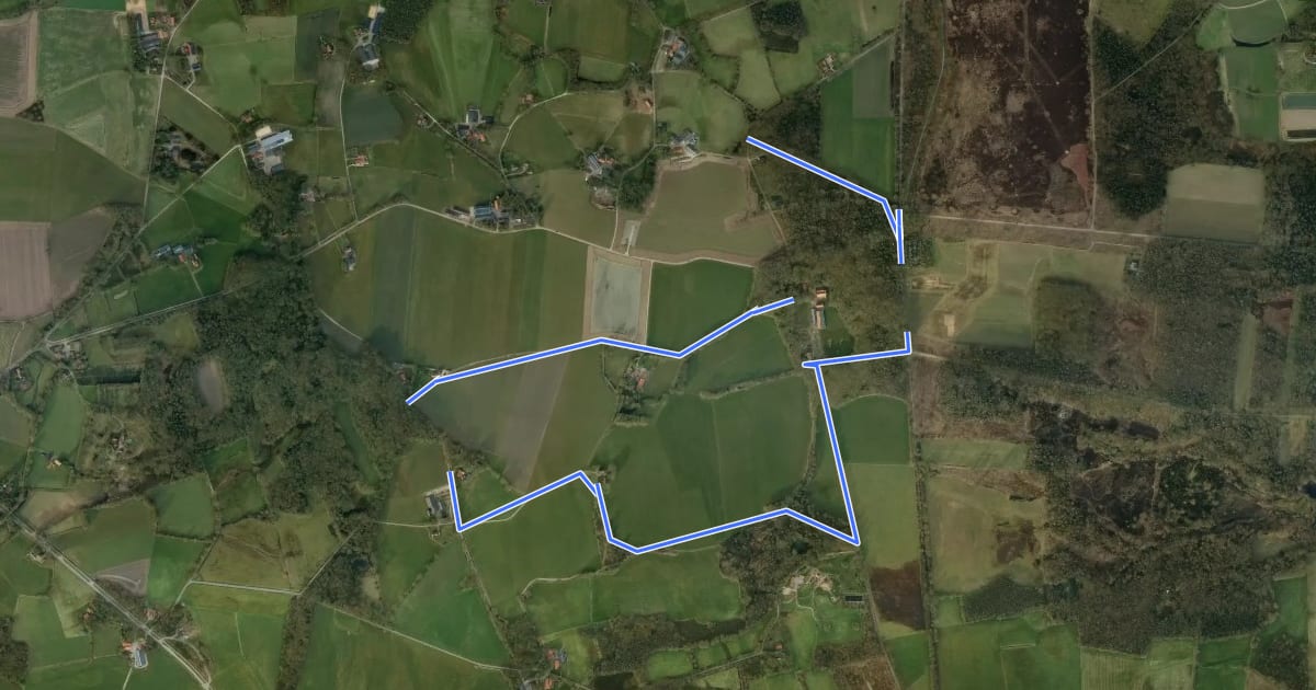 Маршрут WNW Twente - Brandtoren - gele route на спутниковом снимке