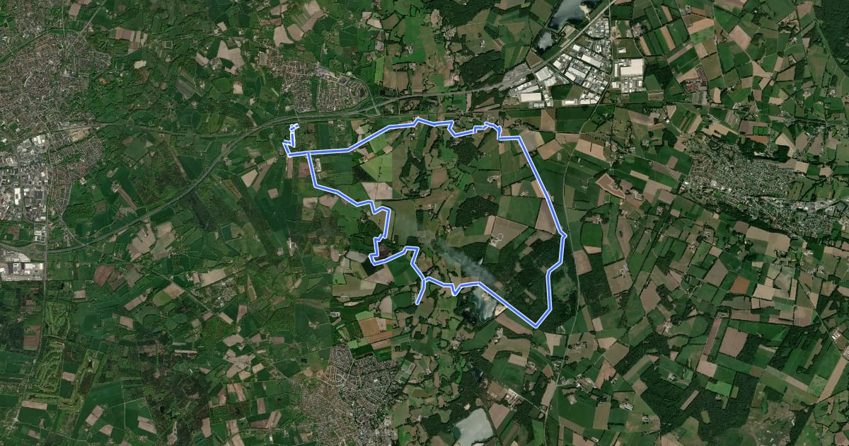 Маршрут WNW Twente - De Poppe/Honinglo/Poort bulten - paarse route на спутниковом снимке