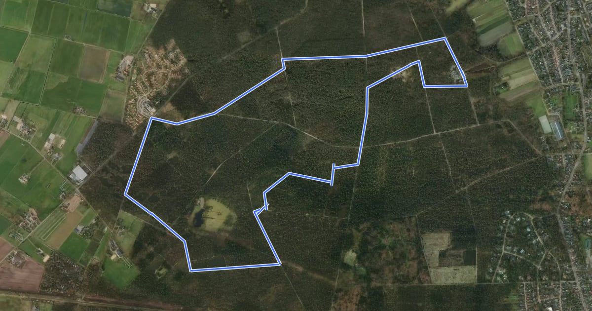 Маршрут WNW Twente - Hellendoornseberg/Stoepaars - blauwe route на спутниковом снимке