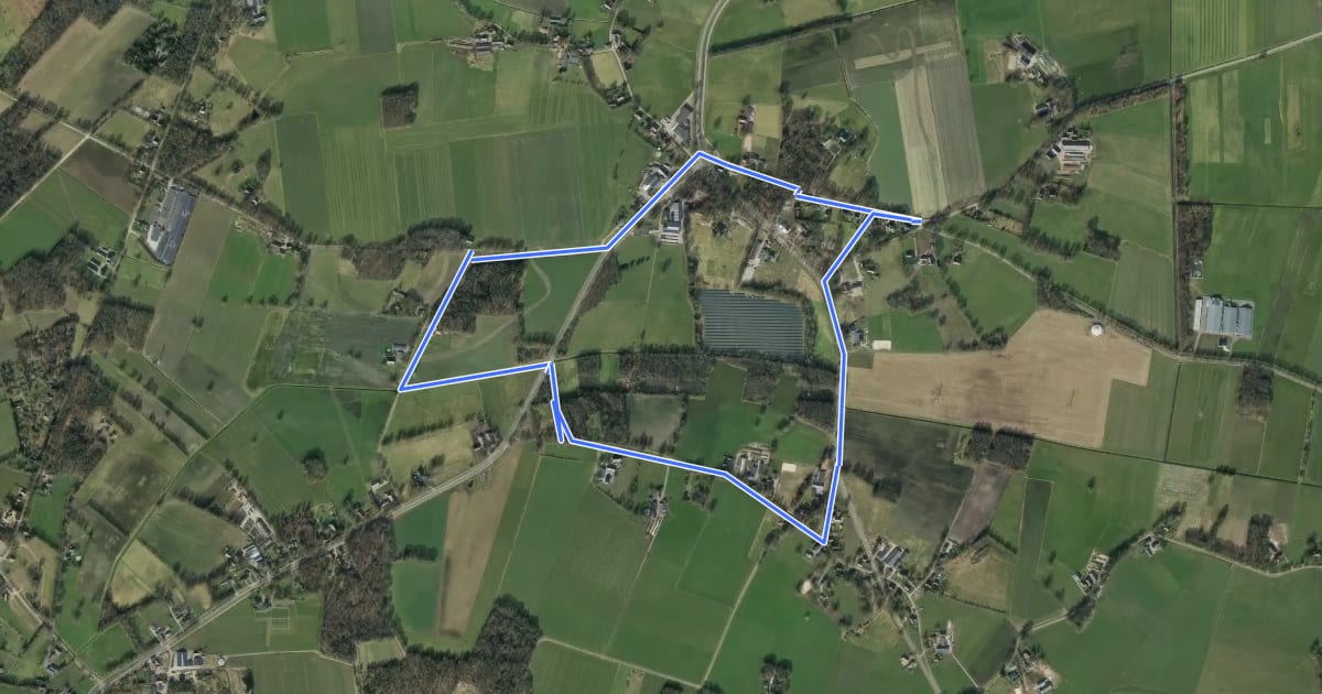Маршрут WNW Twente -Schoolbuurt - gele route на спутниковом снимке