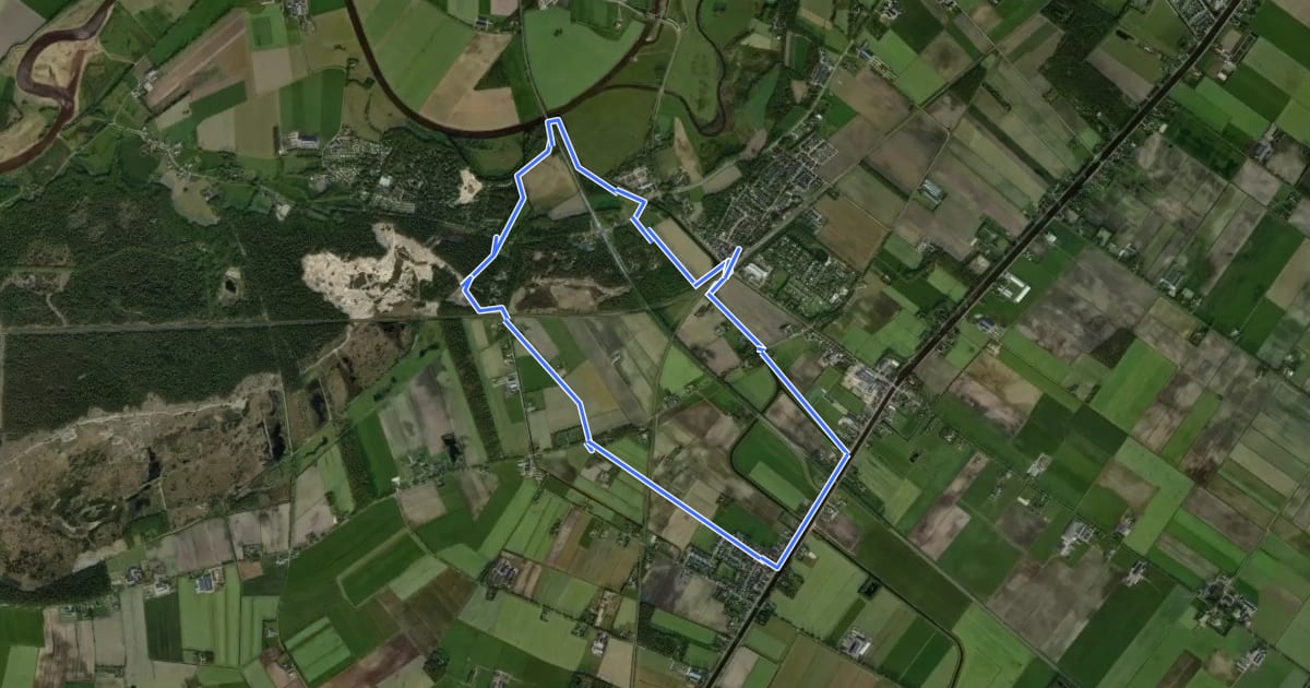 Маршрут WNW Vechtdal - Beerzerveld/Mariënberg - blauwe route на спутниковом снимке
