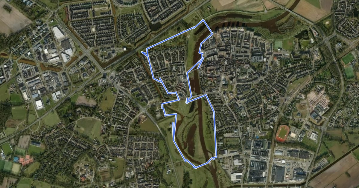 Маршрут WNW Vechtdal - Hardenberg/De Koppel -rode route на спутниковом снимке