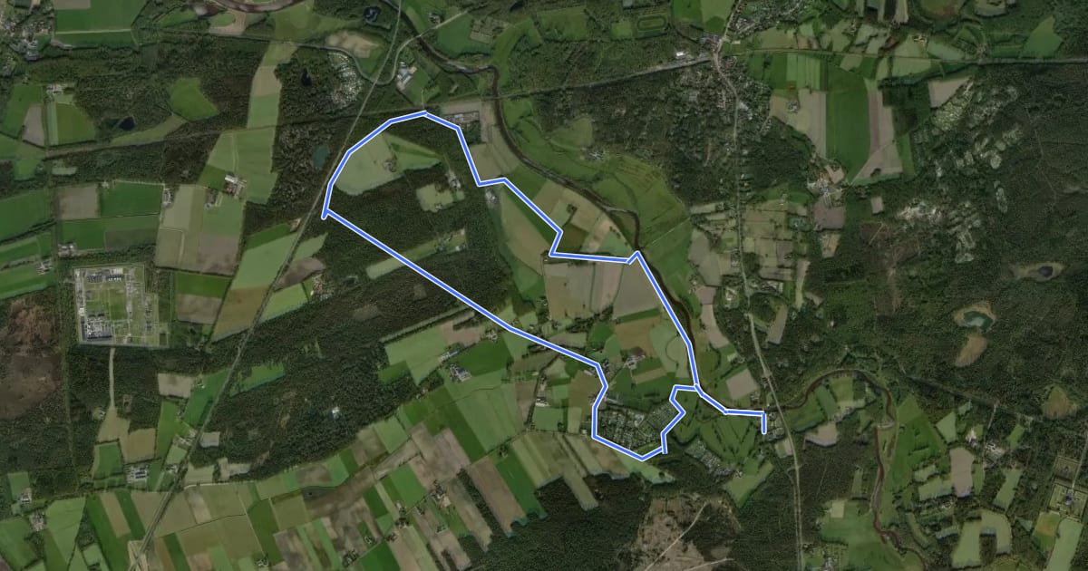 Маршрут WNW Vechtdal - Nieuwebrug - paarse route на спутниковом снимке