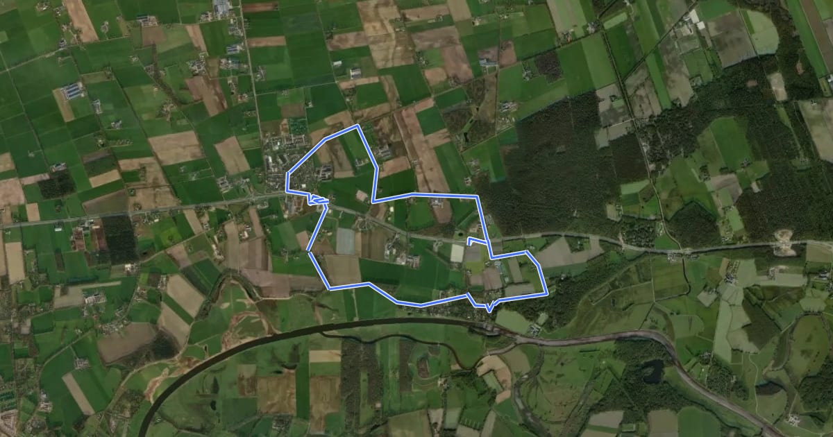 Маршрут WNW Vechtdal - Oude Oever/Oudleusden - blauwe route на спутниковом снимке
