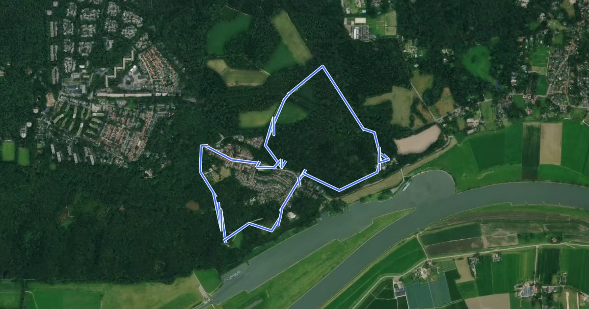Маршрут WNW Veluwe - Duno/Westerbouwing - groene route на спутниковом снимке
