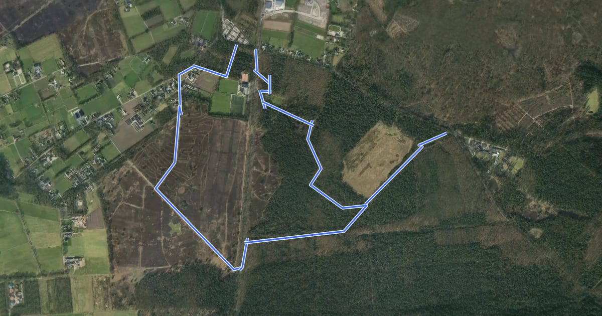 Маршрут WNW Veluwe - Elspeterveld/Kuilhegge - blauwe route на спутниковом снимке