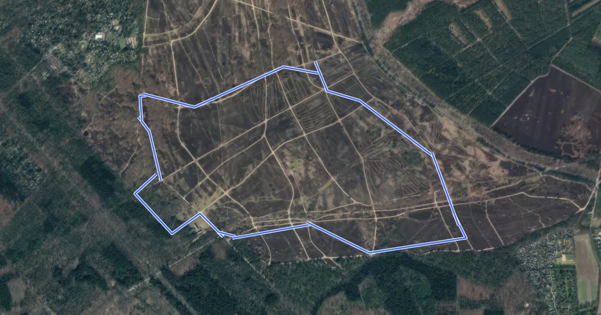 Маршрут WNW Veluwe - Ermeloseheide - blauwe route на спутниковом снимке