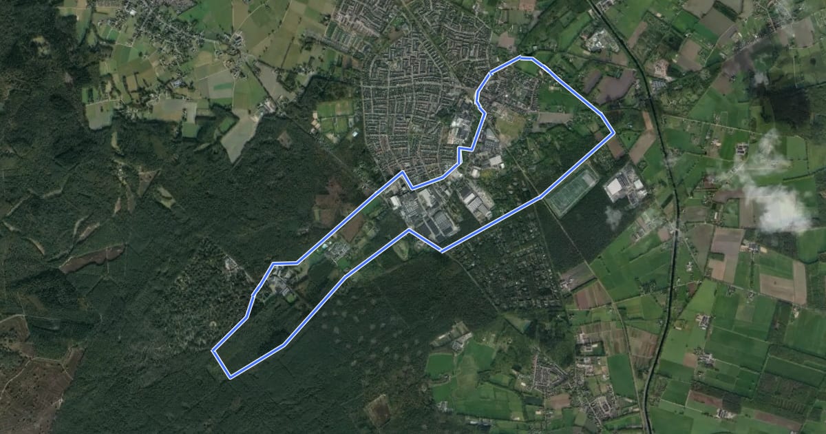 Маршрут WNW Veluwe - Het Hungeling - gele route на спутниковом снимке