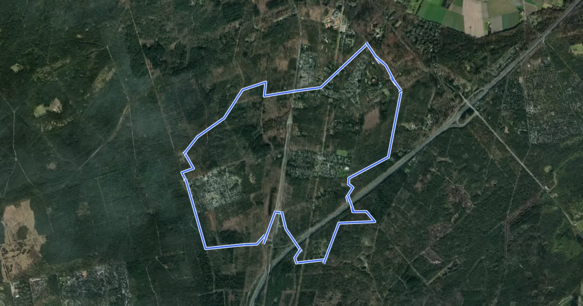 Маршрут WNW Veluwe - Lierderbos - oranje route на спутниковом снимке