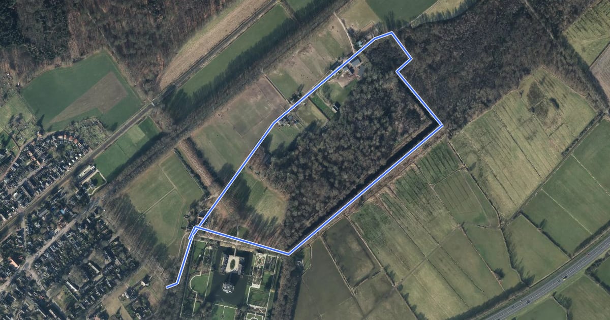 Маршрут WNW Veluwe - Middachten - oranje route на спутниковом снимке