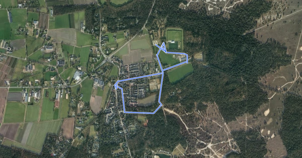 Маршрут WNW Veluwe -Otterlo/Kastanjebos - gele route на спутниковом снимке