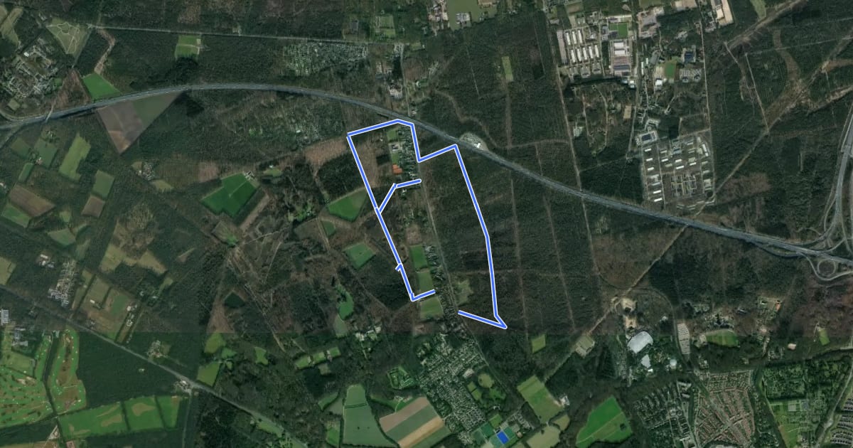Маршрут WNW Veluwe - Schaarsbergen - gele route на спутниковом снимке