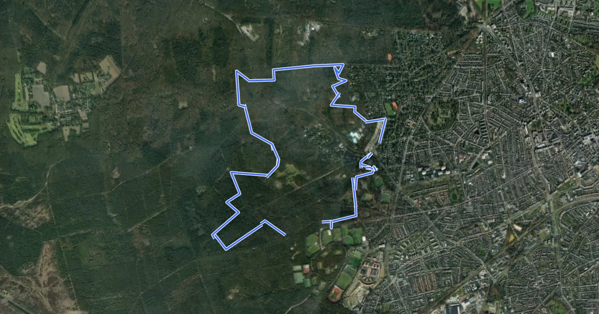 Маршрут WNW Veluwe - Stadspark Berg en Bos/Natuurpark Berg en Bos/Wildernisbos - gele route на спутниковом снимке