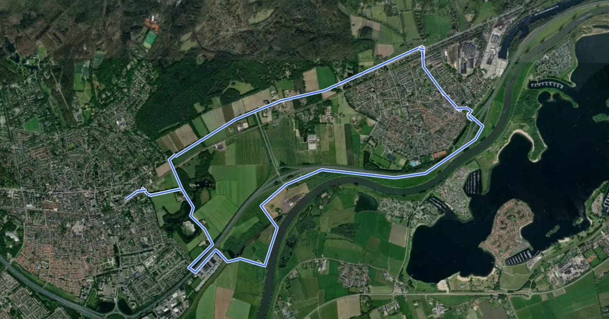 Маршрут WNW Veluwe - Velp-Station/Rheden-Station - rode route на спутниковом снимке