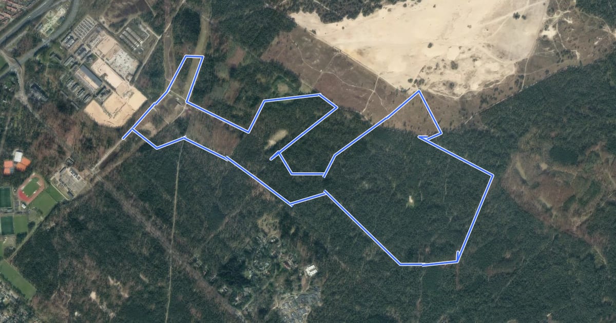 Маршрут WNW Veluwe - Watertorenweg - groene route на спутниковом снимке