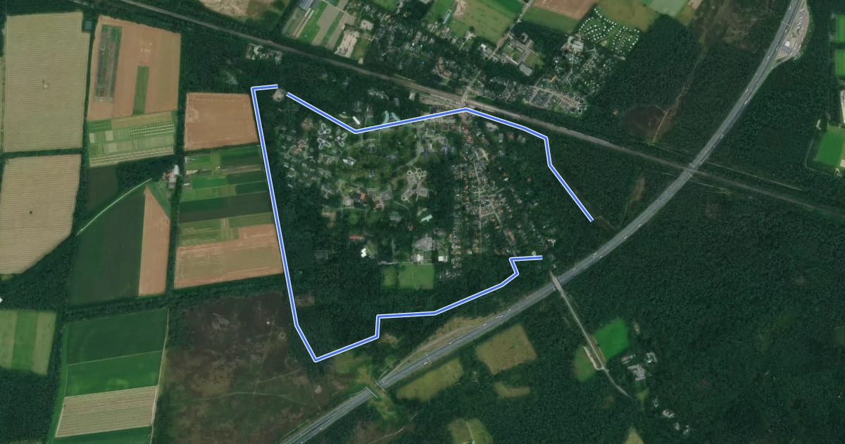 Маршрут WNW Veluwe - Wolfheze - gele route на спутниковом снимке