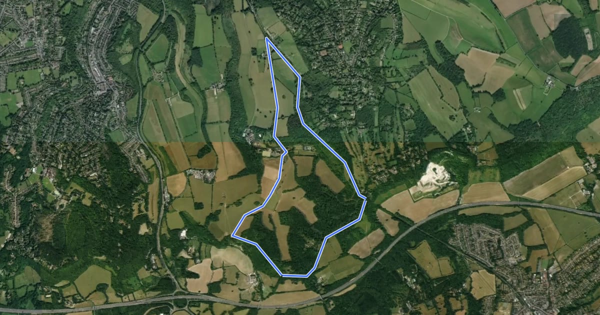 Маршрут Woldingham Countryside Walk на спутниковом снимке