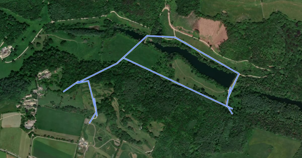 Маршрут Woodchester Blue Trail на спутниковом снимке