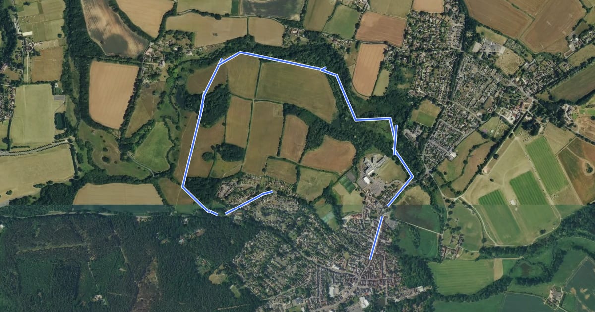 Маршрут Woolbeding, River Rother and Midhurst Walk, South Downs West на спутниковом снимке