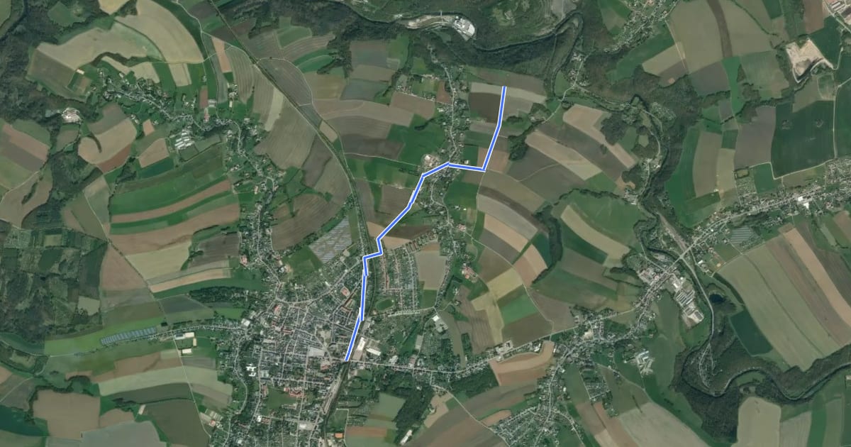 Маршрут Ww Burgstädt-Mohsdorf ü. Kirchsteig weiter bis Anschl Ww gelber Strich weißer Grund на спутниковом снимке