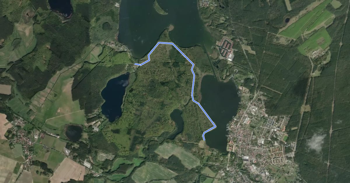 Маршрут Ww Obelisk Rheinsberg - Bungalowsiedlung "Am Rheinsberger See" на спутниковом снимке